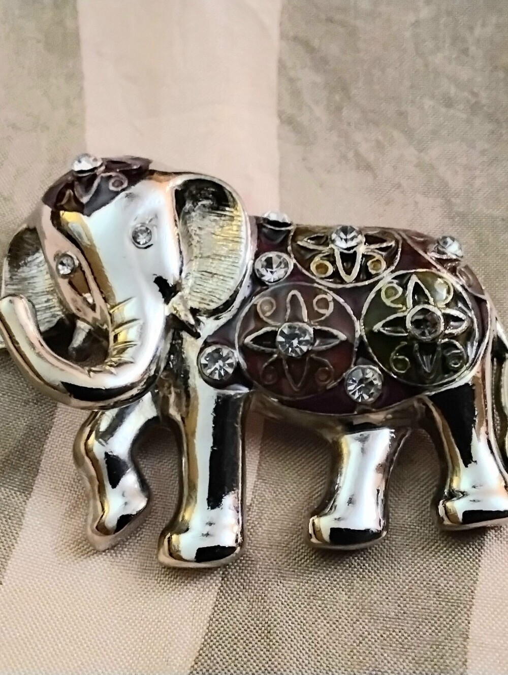 Vintage Liz Claiborne Elephant Jeweled Brooch/pin